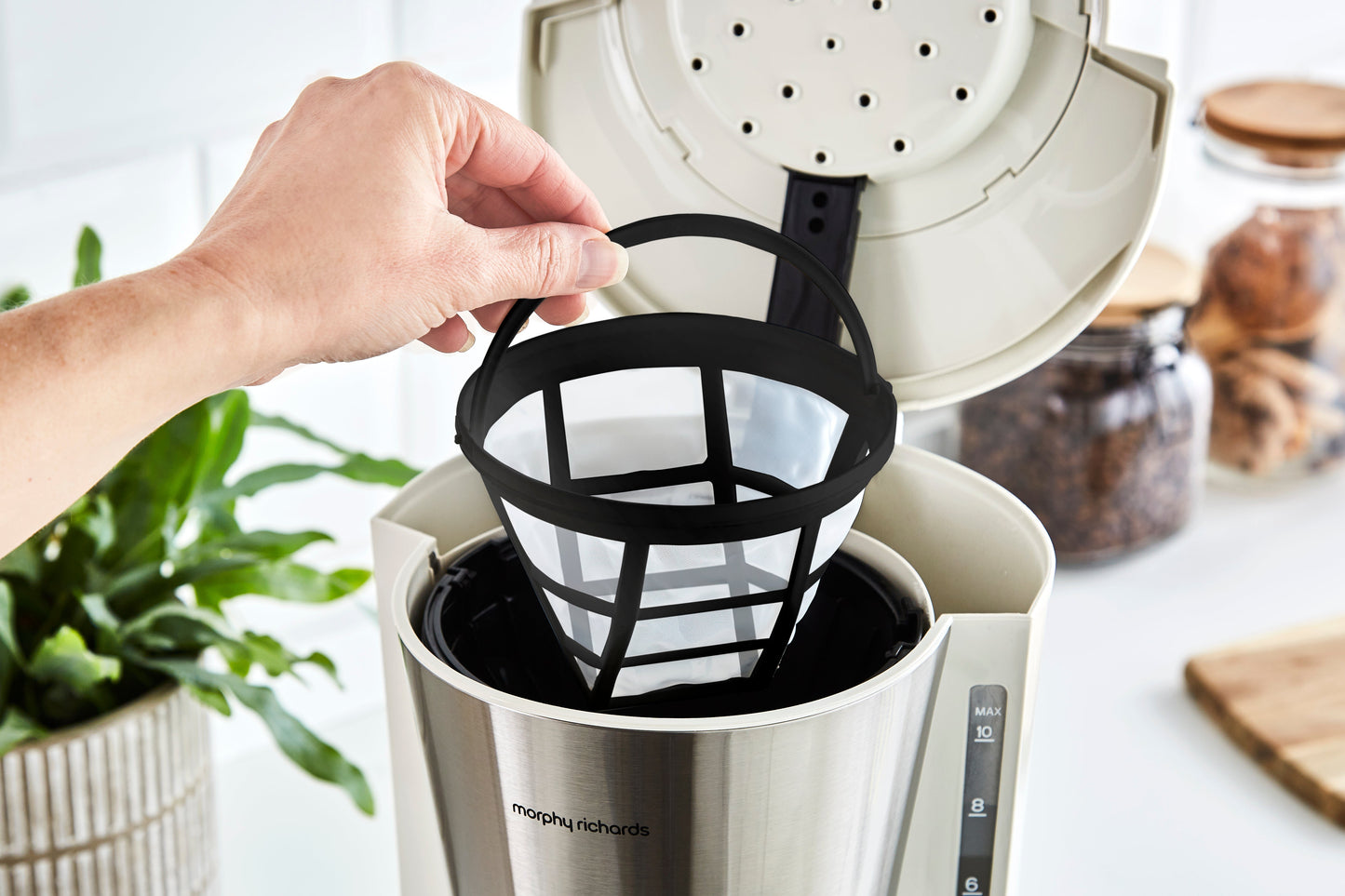 Equip Cream Filter Coffee Machine