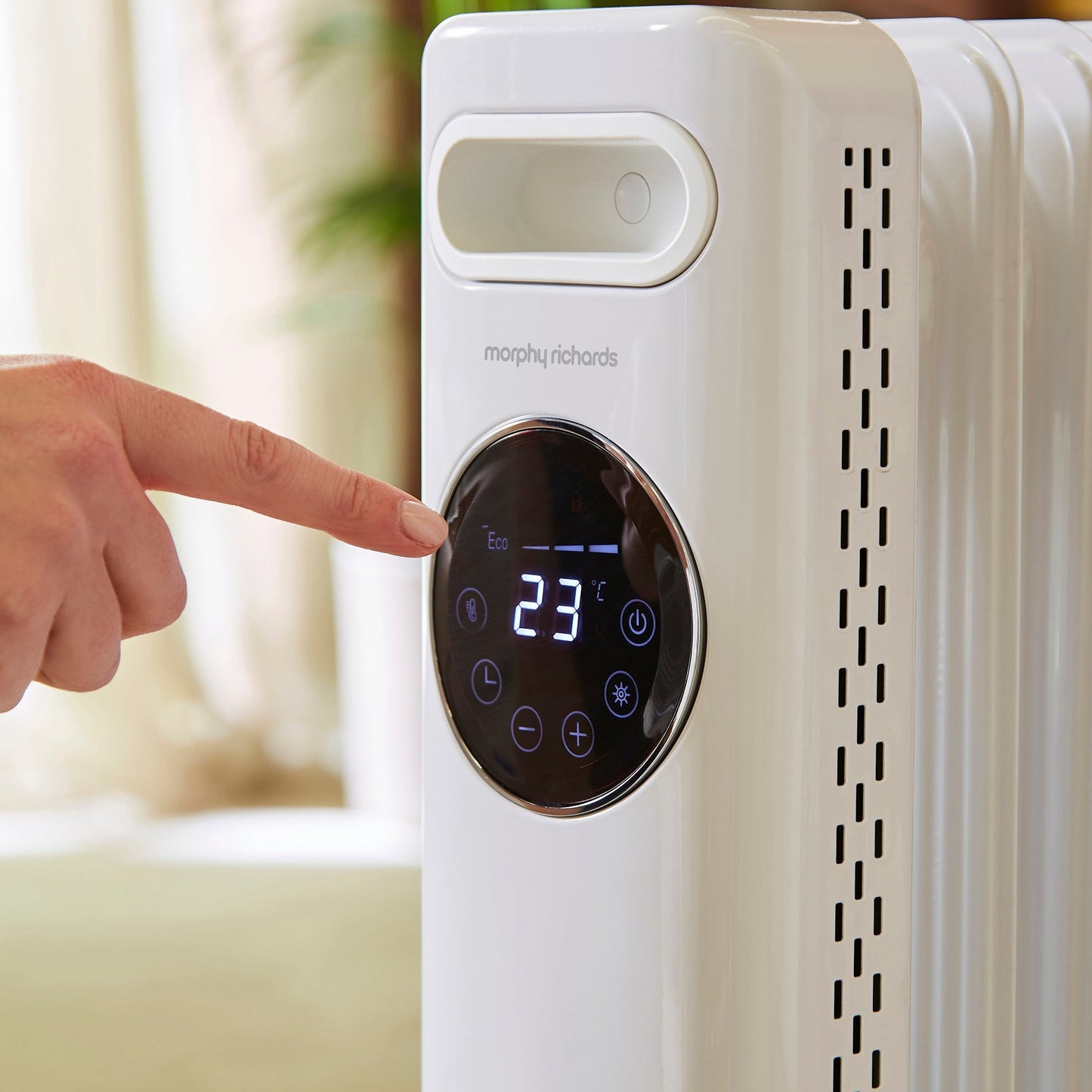 HeatFlux 2.5kw Digital Oil Filled Radiator with Remote Control - White