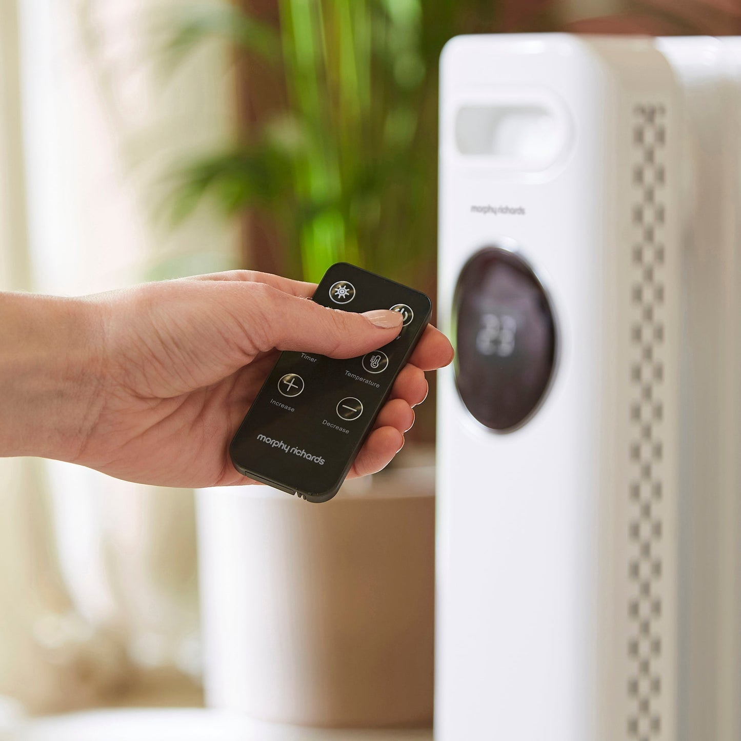 HeatFlux 2.5kw Digital Oil Filled Radiator with Remote Control - White