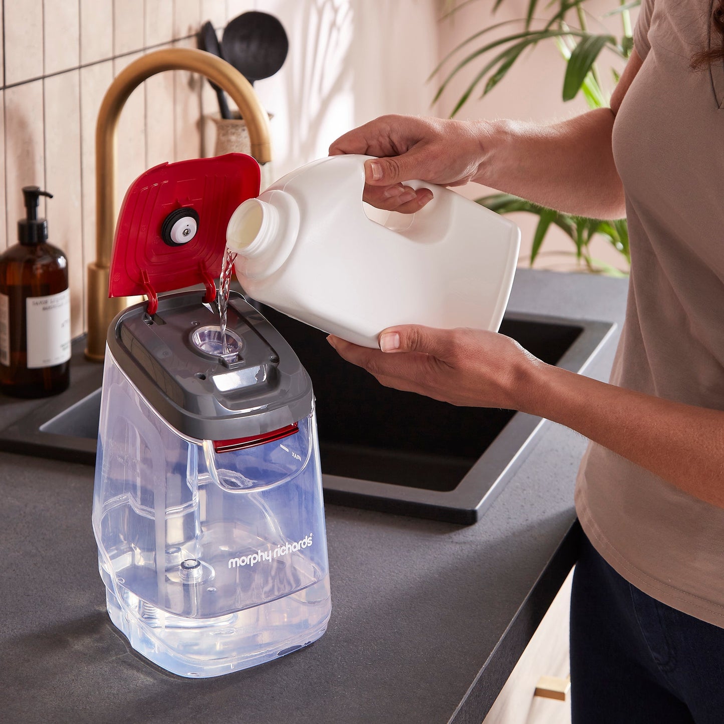 MRXWASHMAX DualClean Carpet Washer