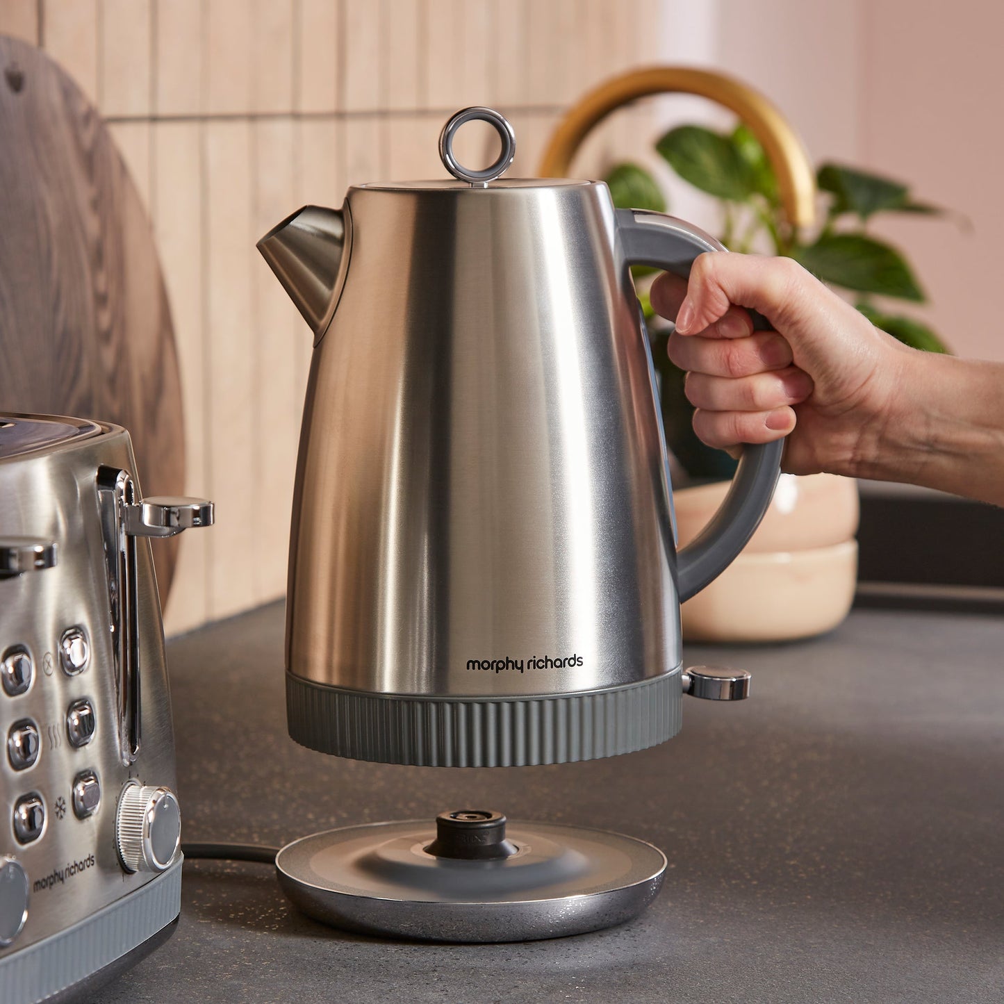 Mexborough 1.7L Jug Kettle - Grey