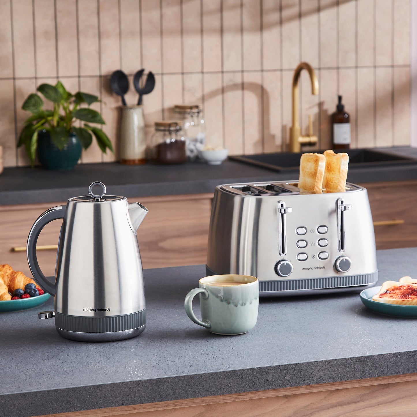 Mexborough Grey Kettle & Toaster Set