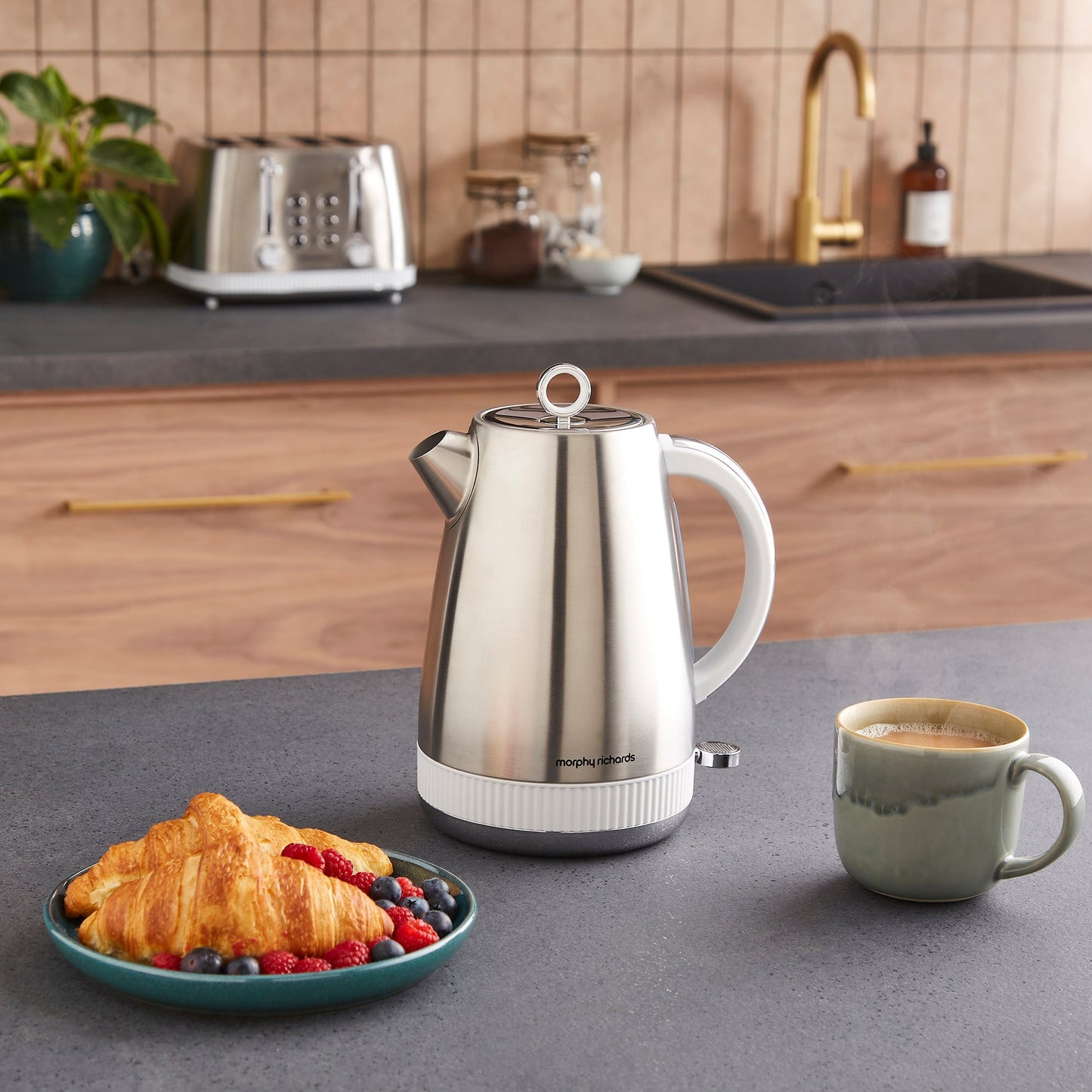 Mexborough White Kettle & Toaster Set