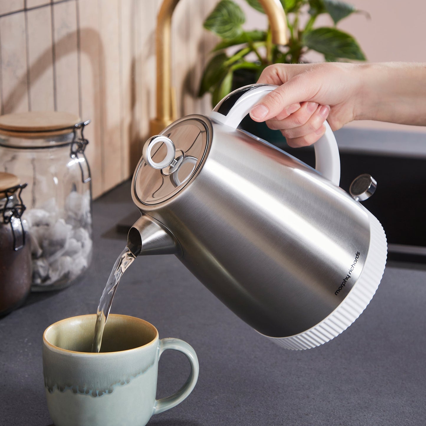 Mexborough White Kettle & Toaster Set