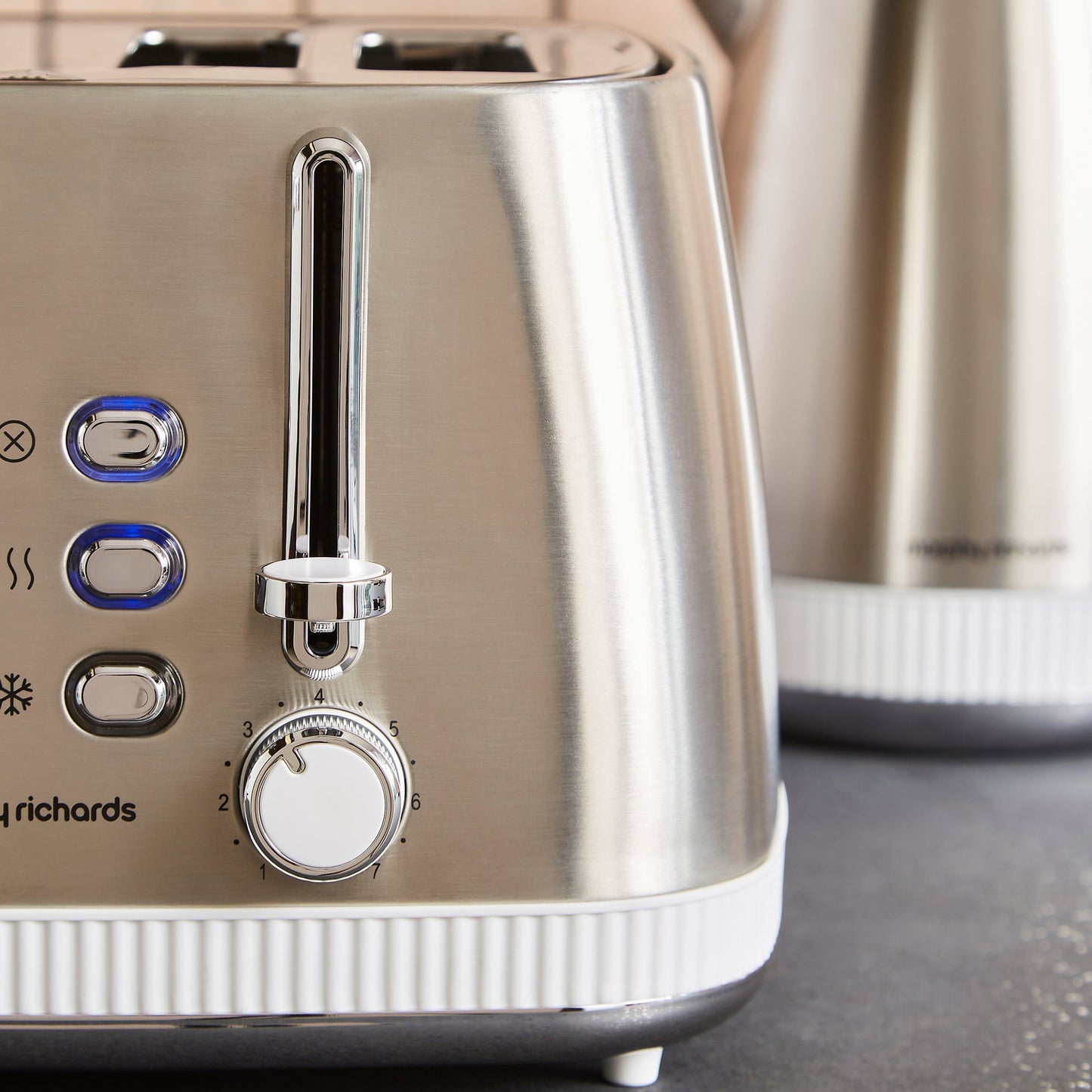 Mexborough 4 Slice Toaster - White