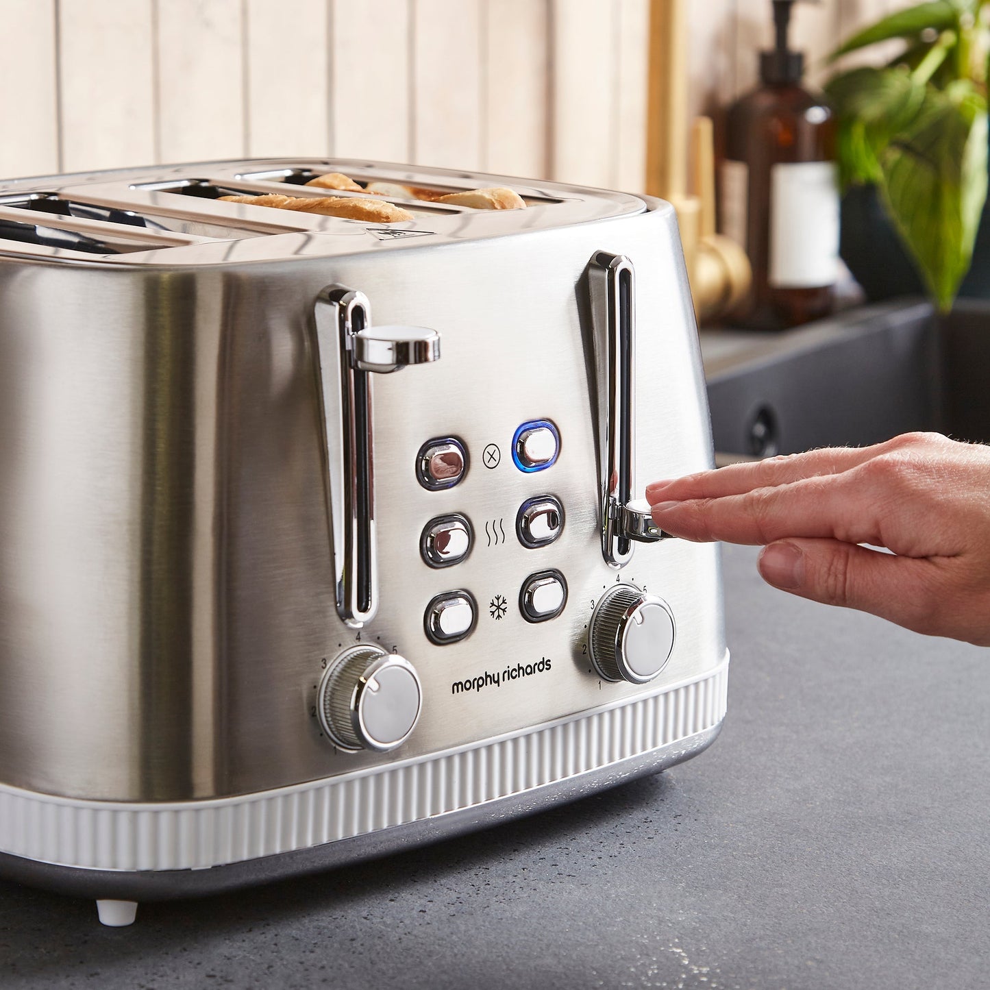 Mexborough White Kettle & Toaster Set