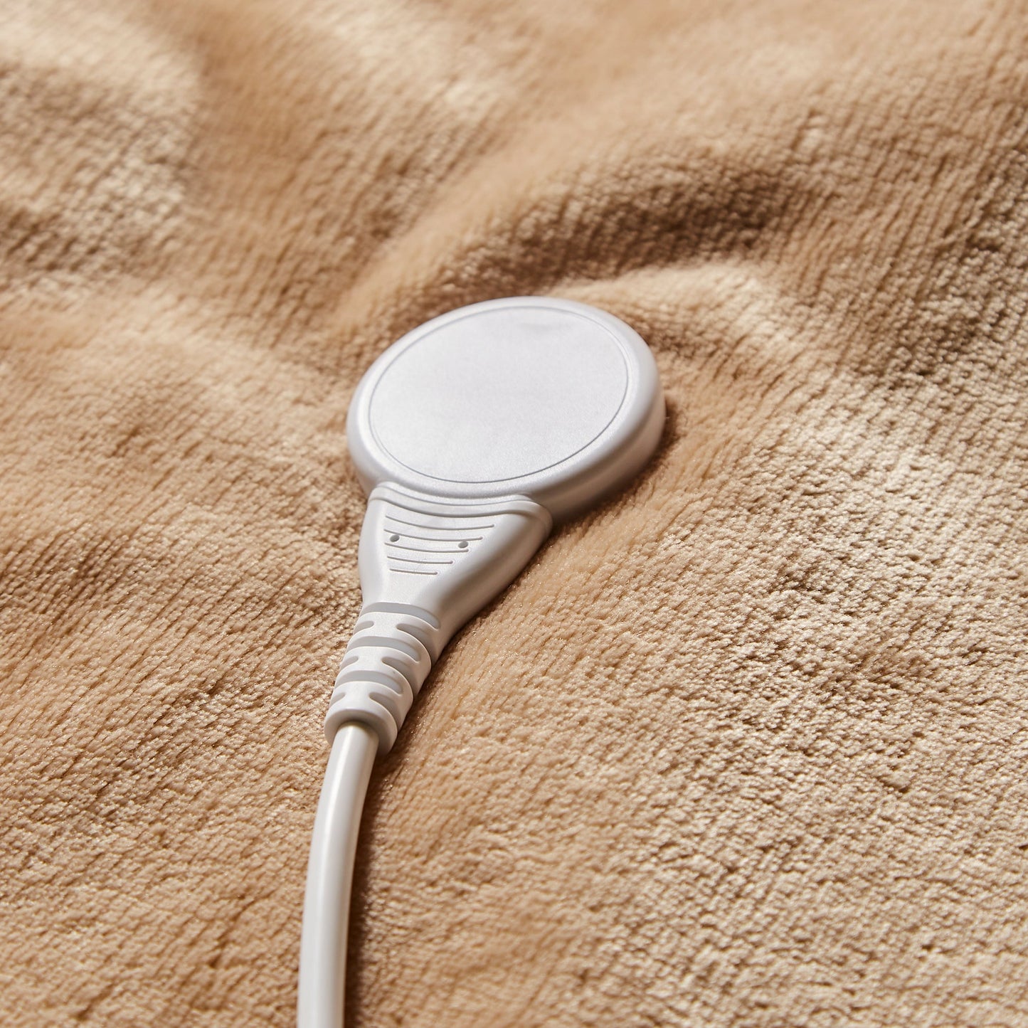 EverCosy Small Fleece Electric Heated Throw - Mocha