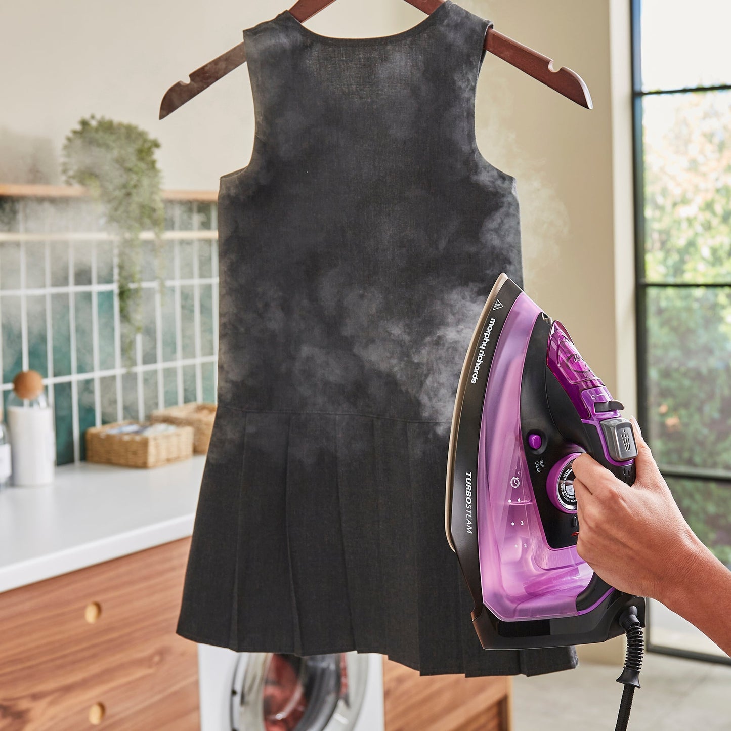 Turbosteam 2800W Steam Iron